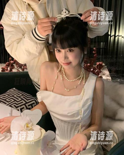 166run更新，围观群众的疯狂瞬间，感觉整个人都要跟着炸了！