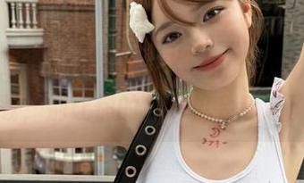 “17c吃瓜”新剧上演，快来下载，别让你的八卦机会溜走了！