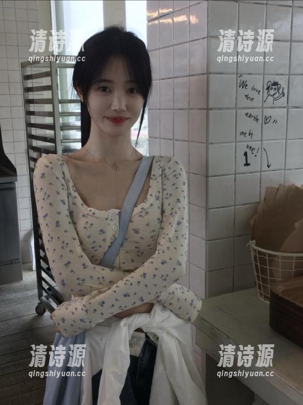 抓紧时间,别在网页上的17吃瓜中心被瓜皮淋了! 抓紧时间,别在网页上的17吃瓜中心被瓜皮淋了!