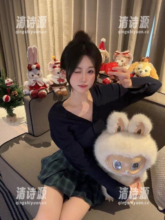 夜深人静的时候，打开51cg苹果版，吃瓜心情随之而来……