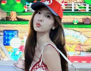 今天的菜单：51吃瓜免费蘑菇，吃了会有什么变化呢？