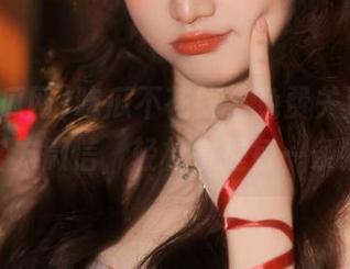 吃瓜不花钱，免费关注51吃瓜网官方微信，轻松掌握每一条猛料！