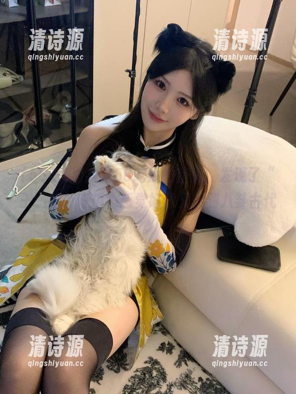 我在56吃瓜的首页,发现了“王”的新奇瓜,感觉好像又回到八卦古代。 我在56吃瓜的首页,发现了“王”的新奇瓜,感觉好像又回到八卦古代。