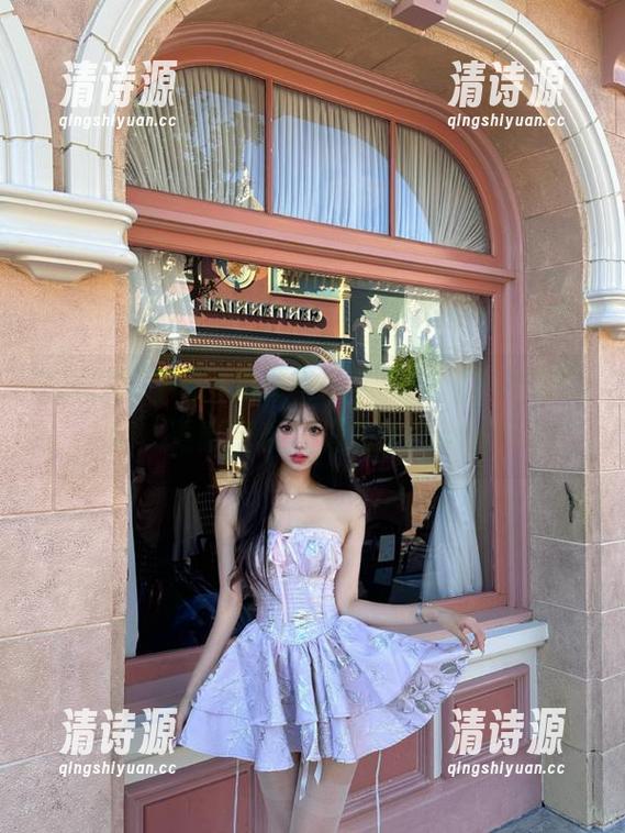 下载5吃瓜官网，玩得过飘着的瓜皮，更能享受饱满的gossip！