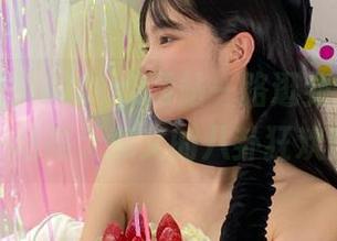 想从718.st网站一路逛到天明，来一场毫无意义的八卦狂欢！