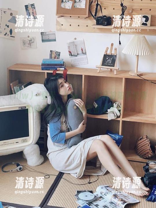 一登录“hlw”,立马被防不胜防的瓜子埋没了,建议备好零食。 一登录“hlw”,立马被防不胜防的瓜子埋没了,建议备好零食。