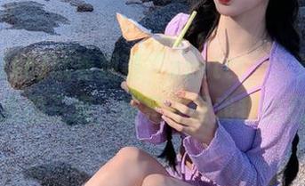 试着观看“zzzttt”，这是在挑战我的三观，还是在调戏我的忍耐？