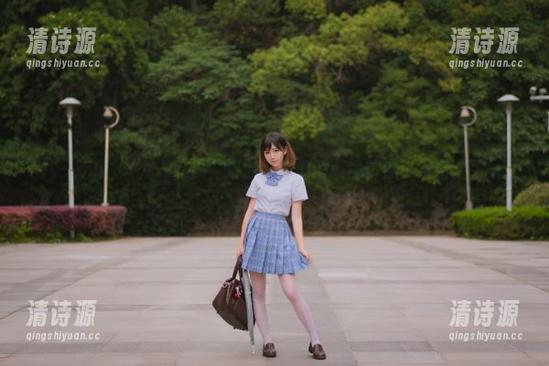 “九一吃瓜”更新,我们的心情仿佛也跟着变了一下。 “九一吃瓜”更新,我们的心情仿佛也跟着变了一下。