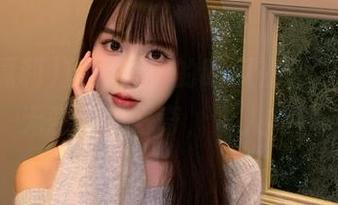 首页藏着的吃瓜福利，真的是无意间的好奇，令人神往