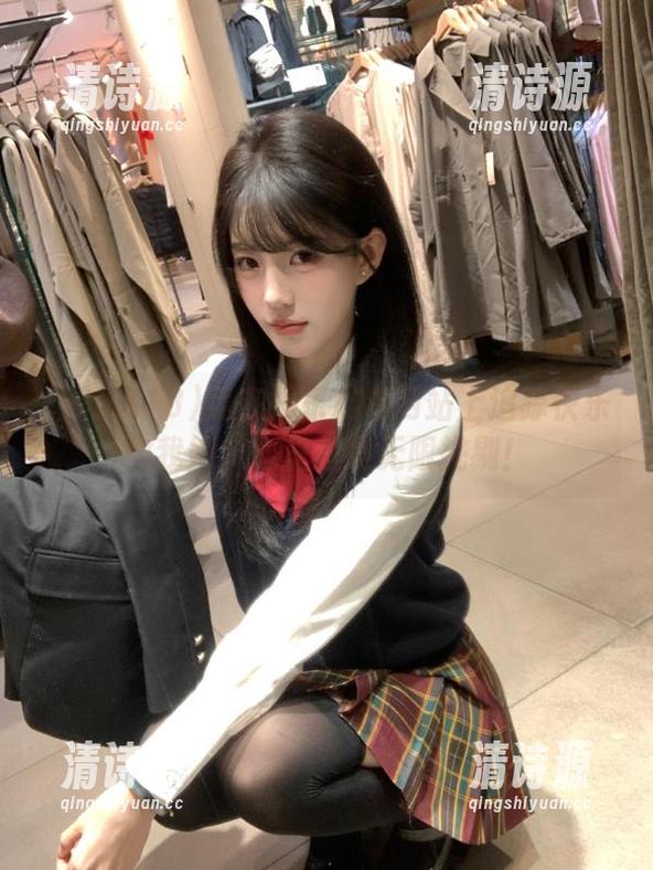我在娱乐718网站上追踪快乐你我她,心里却是无限挑剔! 我在娱乐718网站上追踪快乐你我她,心里却是无限挑剔!