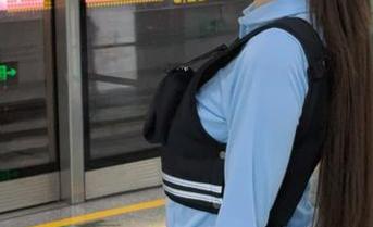 首页必看！黑料正能量tttzzz引领你穿越八卦时空，快速点击不迷路！