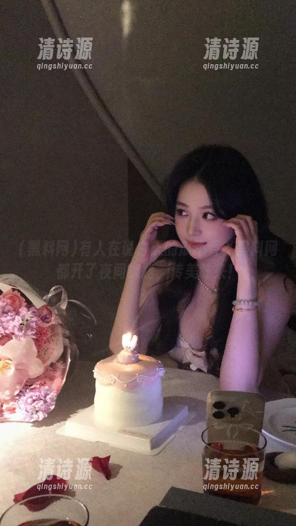 有人在说白天的瓜不香?黑料网都开了夜间线路,传美味来! 有人在说白天的瓜不香?黑料网都开了夜间线路,传美味来!