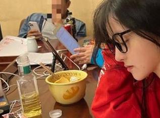 来黑料视频网官网，瓜群众的专属聚集地！